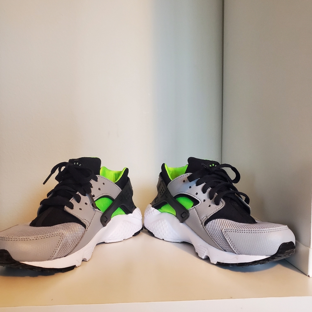 Nike Huarache Run Boys' Grade School size 7